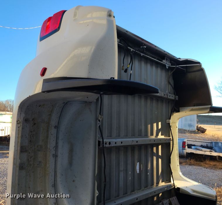 image for item FW9744 Pickup truck bed