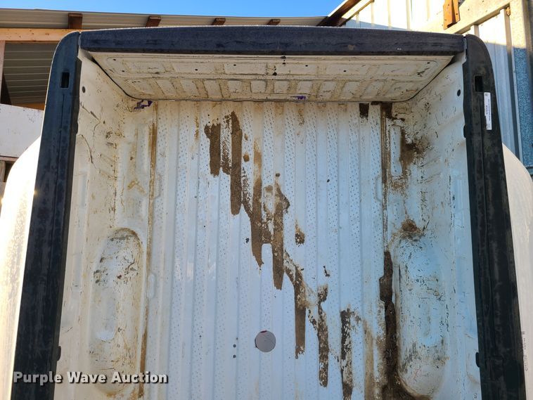 image for item FW9744 Pickup truck bed