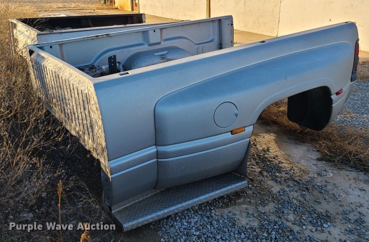 image for item FW9745 Pickup truck bed