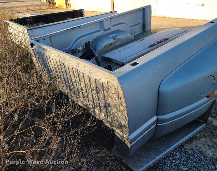 image for item FW9745 Pickup truck bed
