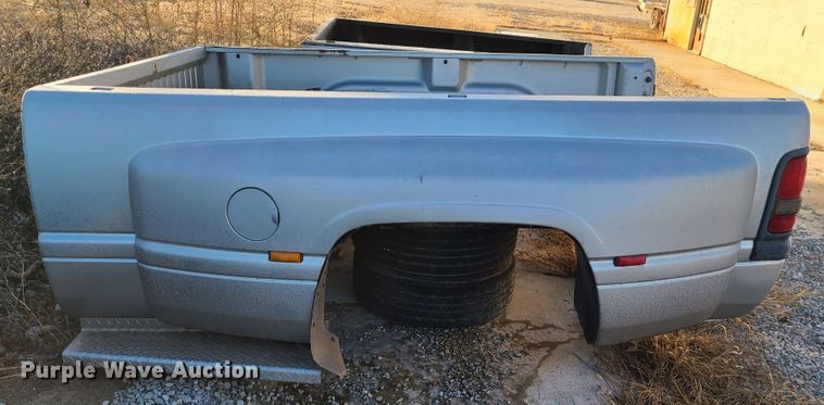 image for item FW9745 Pickup truck bed