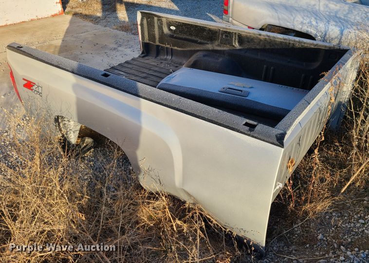 image for item FW9746 Pickup truck bed