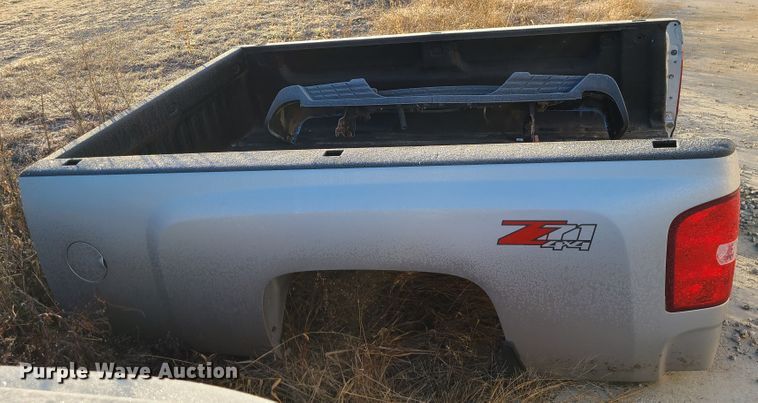 image for item FW9746 Pickup truck bed