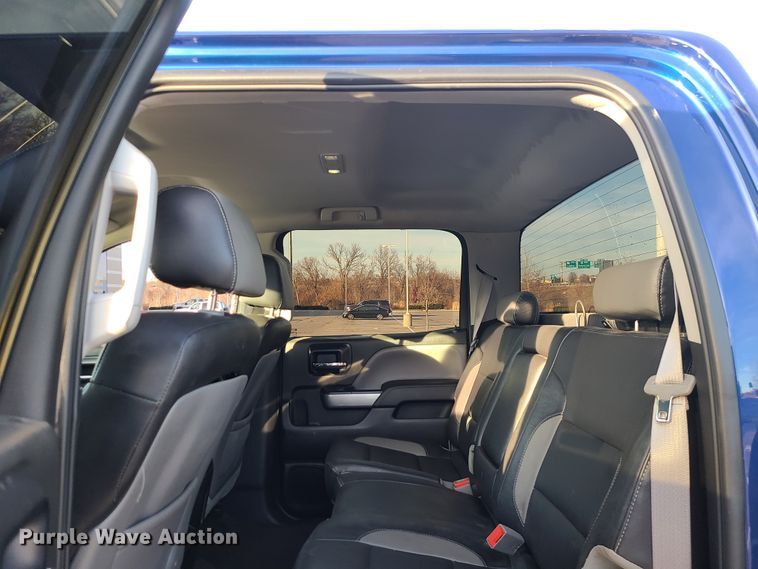 image for item GB9135 2014 Chevrolet Silverado 1500  Crew Cab pickup truck