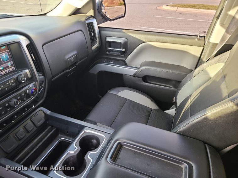 image for item GB9135 2014 Chevrolet Silverado 1500  Crew Cab pickup truck