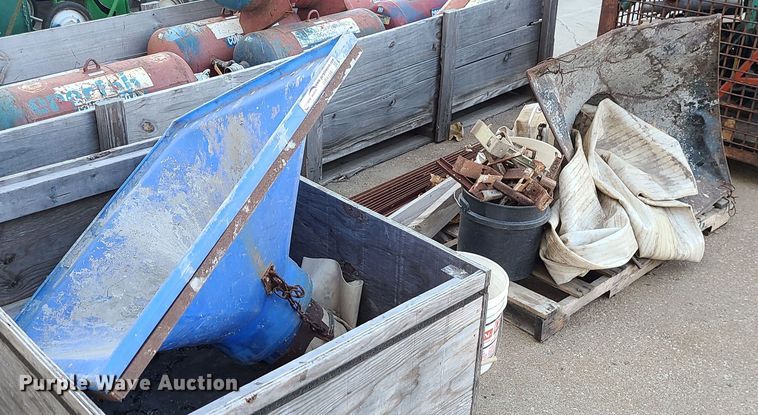 image for item GB9156 Gar-Bro  concrete bucket