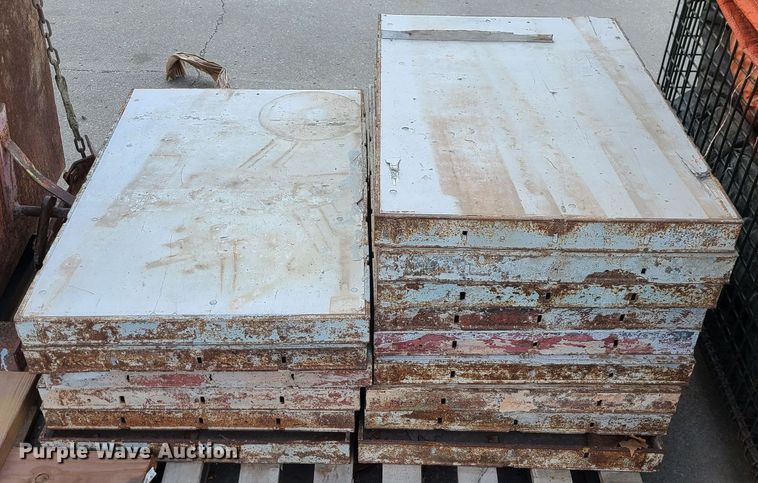 image for item GB9156 Gar-Bro  concrete bucket