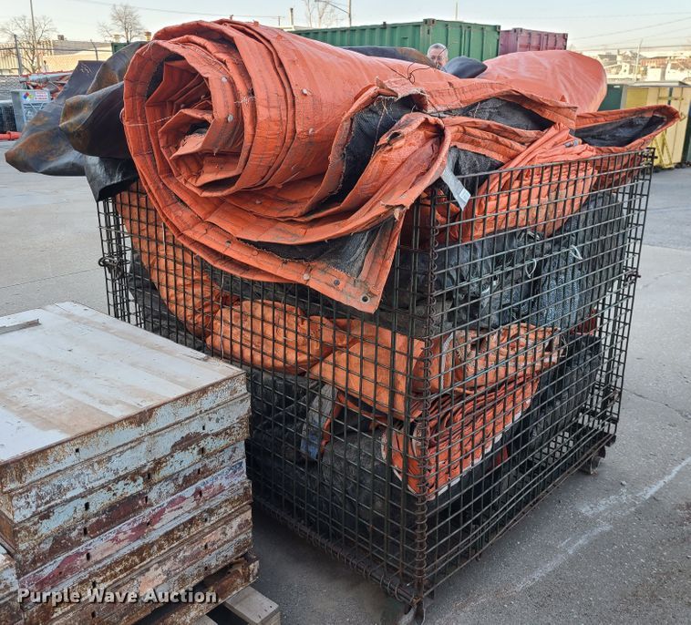 image for item GB9156 Gar-Bro  concrete bucket