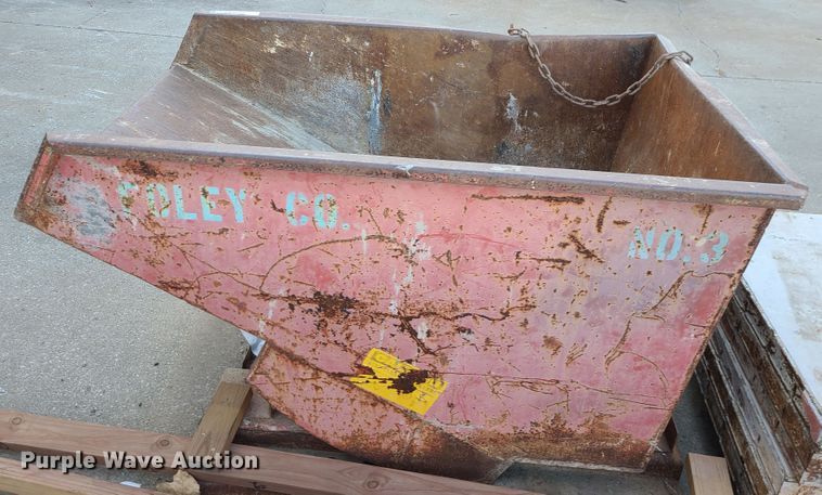 image for item GB9159 Dump cart