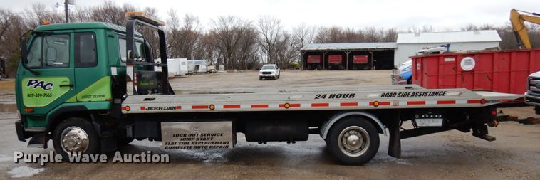 image for item HR9051 2010 Nissan 2300LP  rollback truck