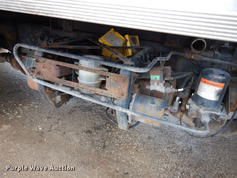 image for item HR9051 2010 Nissan 2300LP  rollback truck