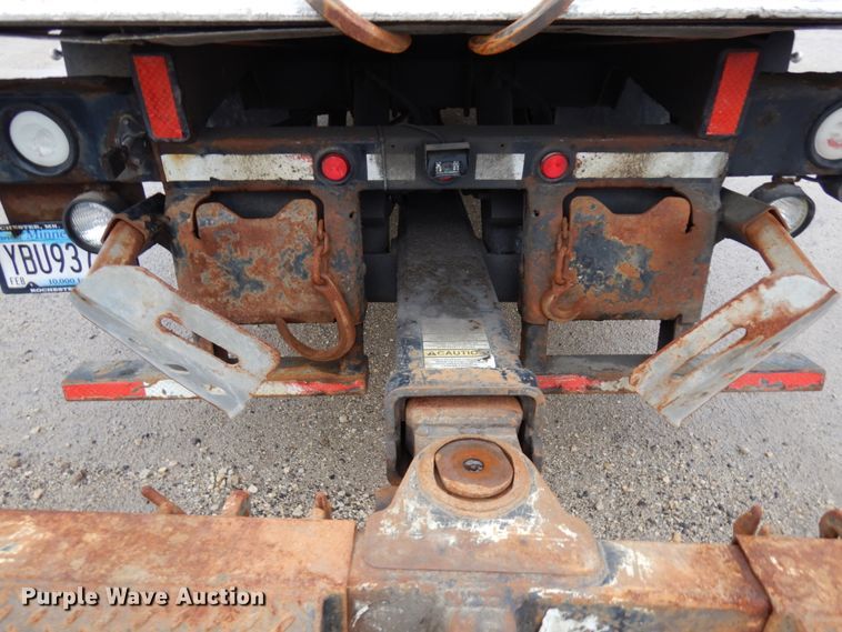 image for item HR9051 2010 Nissan 2300LP  rollback truck