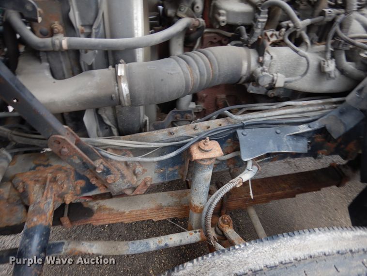 image for item HR9051 2010 Nissan 2300LP  rollback truck