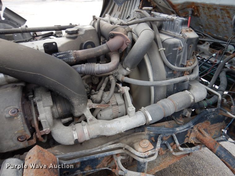 image for item HR9051 2010 Nissan 2300LP  rollback truck