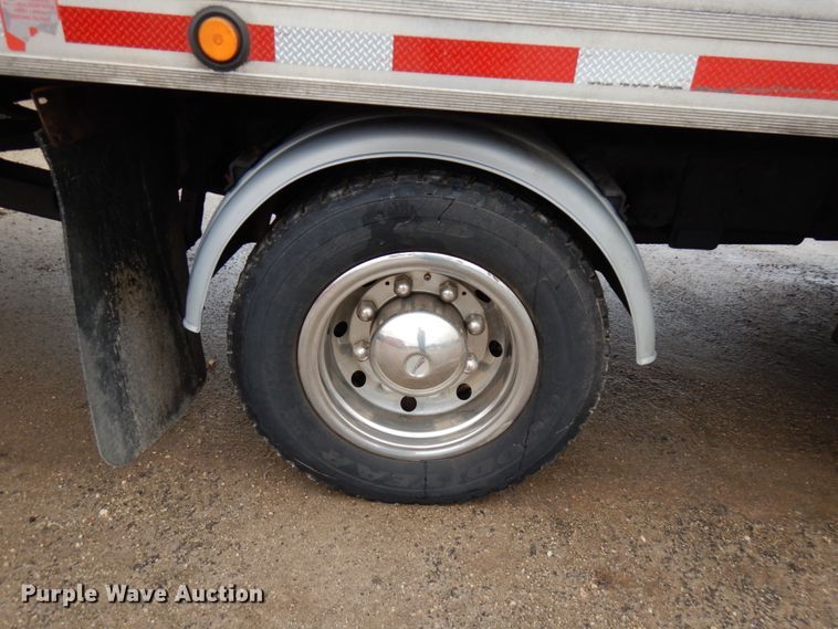 image for item HR9051 2010 Nissan 2300LP  rollback truck