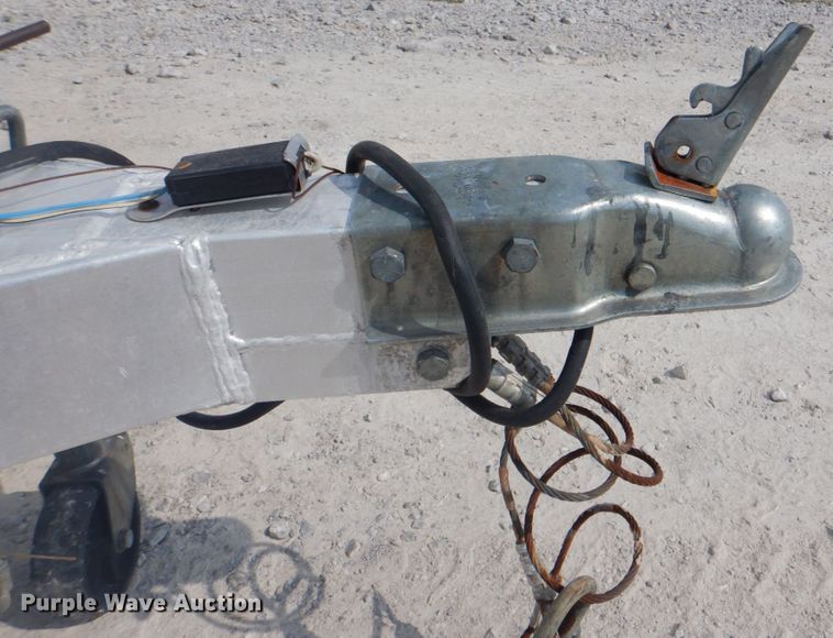 image for item HT9419 2001 Coachcraft  fiber optic trailer