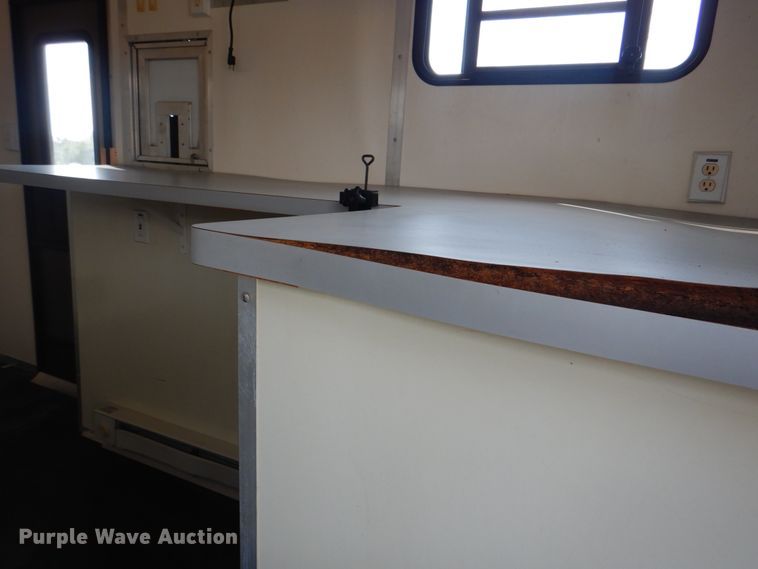 image for item HT9419 2001 Coachcraft  fiber optic trailer