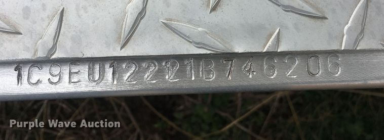 image for item HT9419 2001 Coachcraft  fiber optic trailer