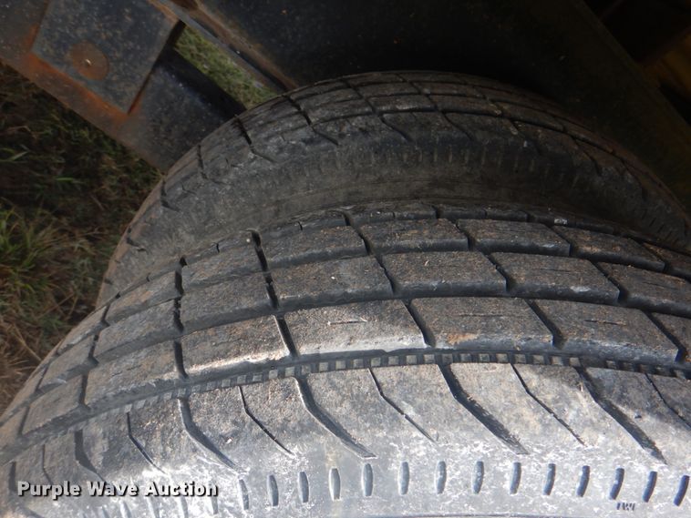 image for item HT9455 2002 Apache  equipment trailer