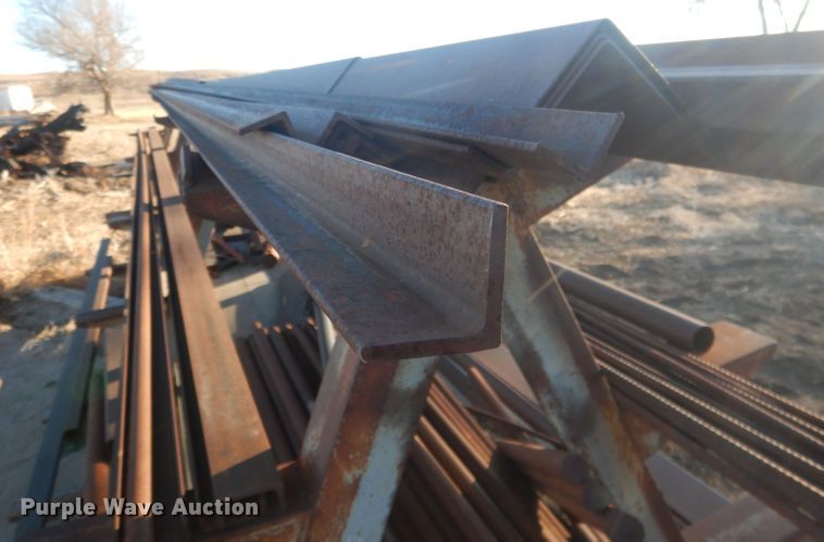 image for item HU9366 Steel rack