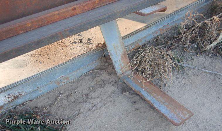 image for item HU9366 Steel rack