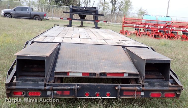 image for item IC9587 2005 Trailer Supply Center  equipment trailer