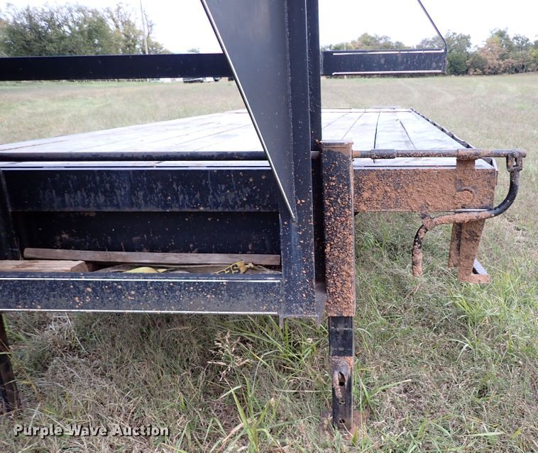 image for item IC9587 2005 Trailer Supply Center  equipment trailer