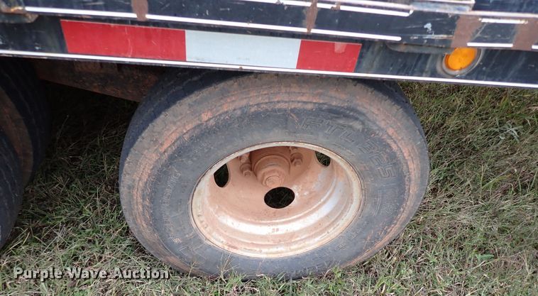 image for item IC9587 2005 Trailer Supply Center  equipment trailer