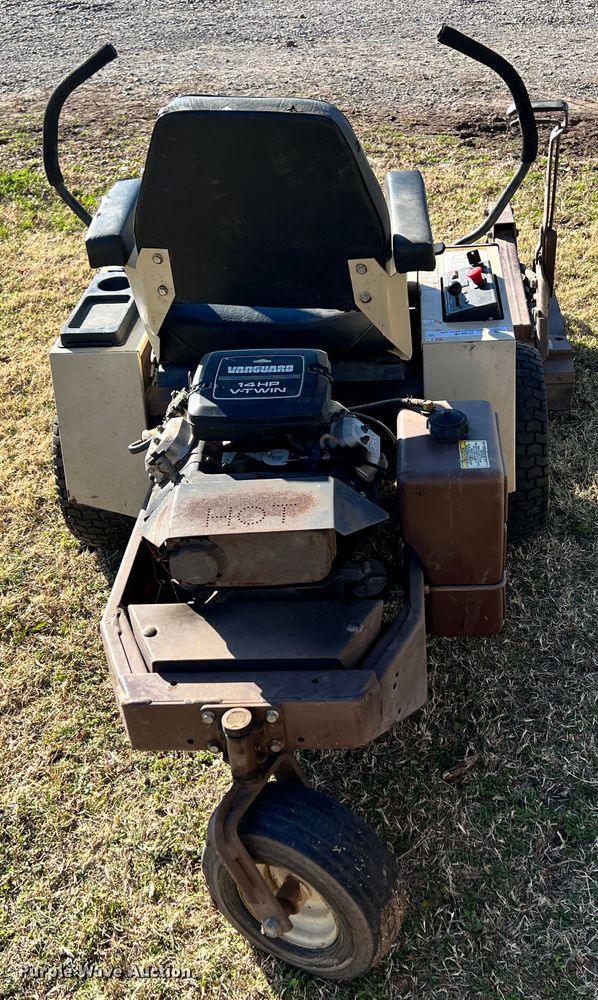 image for item ID9618 Grasshopper 614  ZTR lawn mower