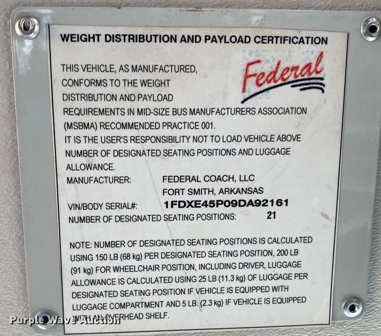 image for item IG9276 2009 Ford E450  shuttle bus