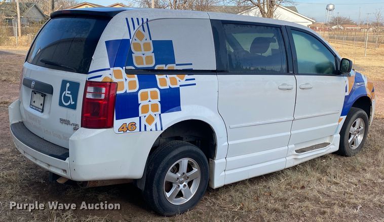 image for item IG9277 2010 Dodge Grand Caravan SE  handicap accessible van