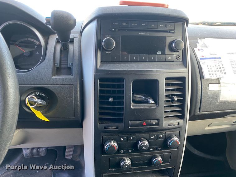 image for item IG9277 2010 Dodge Grand Caravan SE  handicap accessible van
