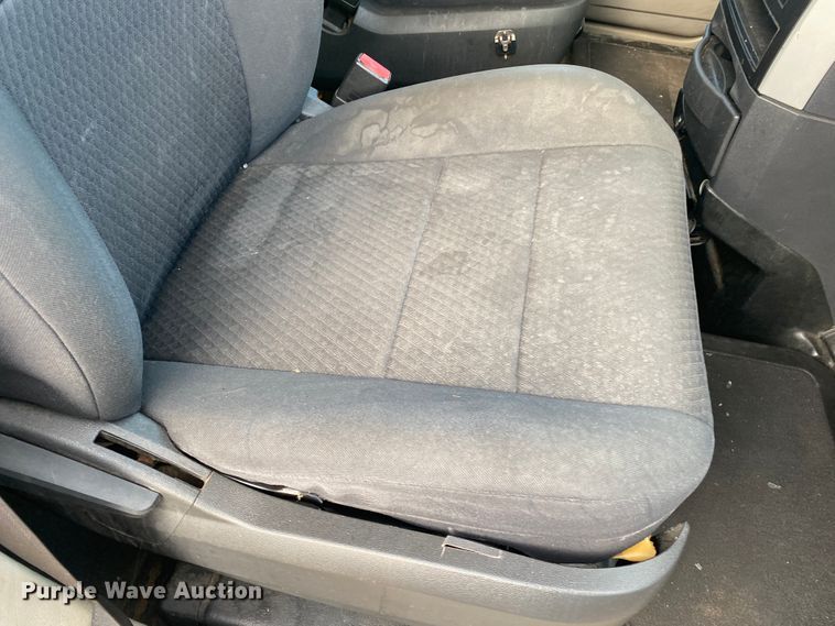 image for item IG9277 2010 Dodge Grand Caravan SE  handicap accessible van