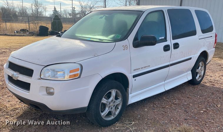 image for item IG9278 2008 Chevrolet Uplander  handicap accessible van