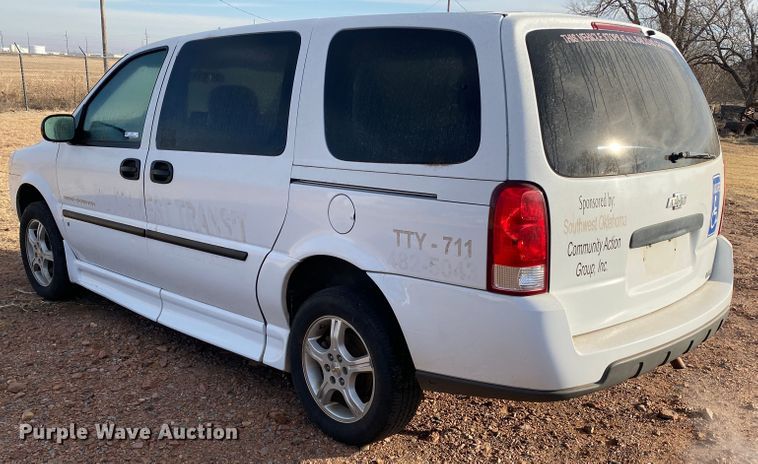 image for item IG9278 2008 Chevrolet Uplander  handicap accessible van