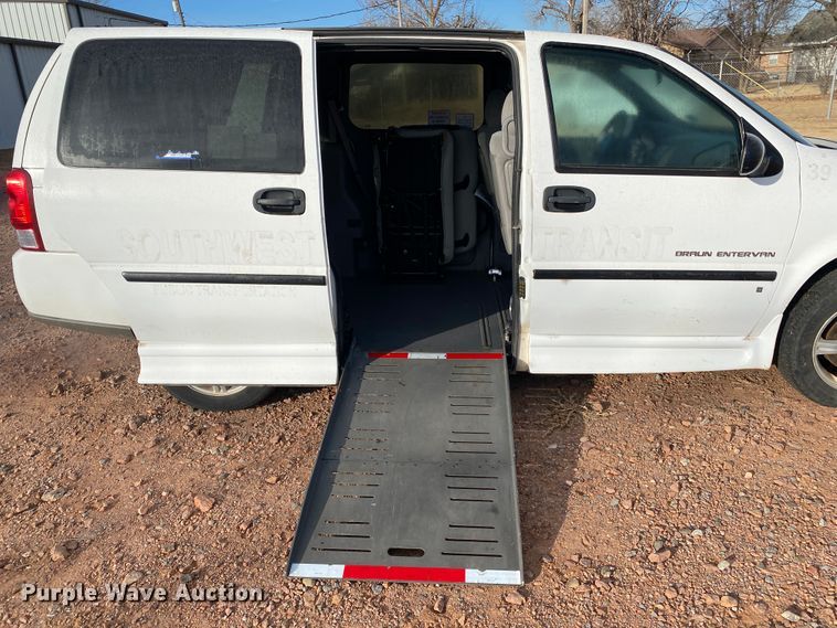 image for item IG9278 2008 Chevrolet Uplander  handicap accessible van