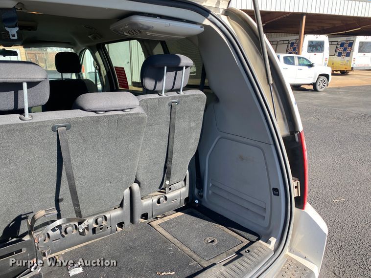 image for item IG9279 2010 Dodge Grand Caravan SE  handicap accessible van
