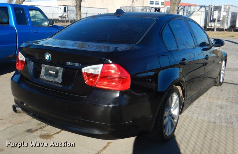 image for item IG9503 2006 BMW 325i