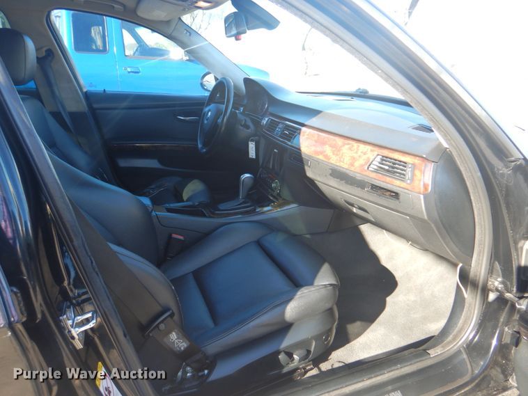 image for item IG9503 2006 BMW 325i