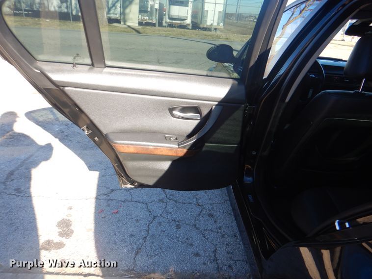 image for item IG9503 2006 BMW 325i