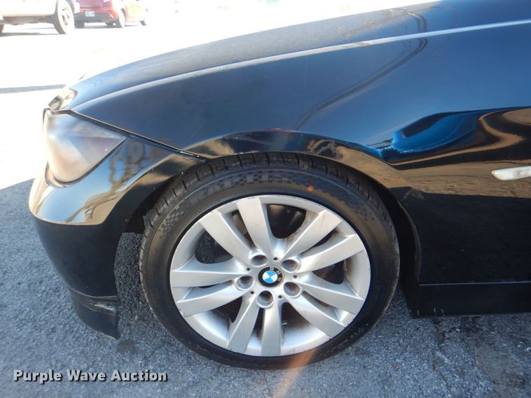 image for item IG9503 2006 BMW 325i