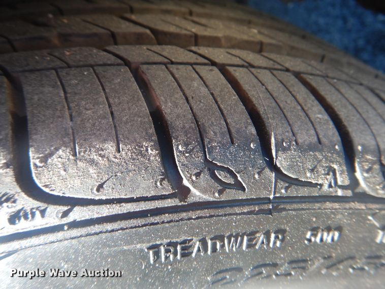 image for item IG9503 2006 BMW 325i