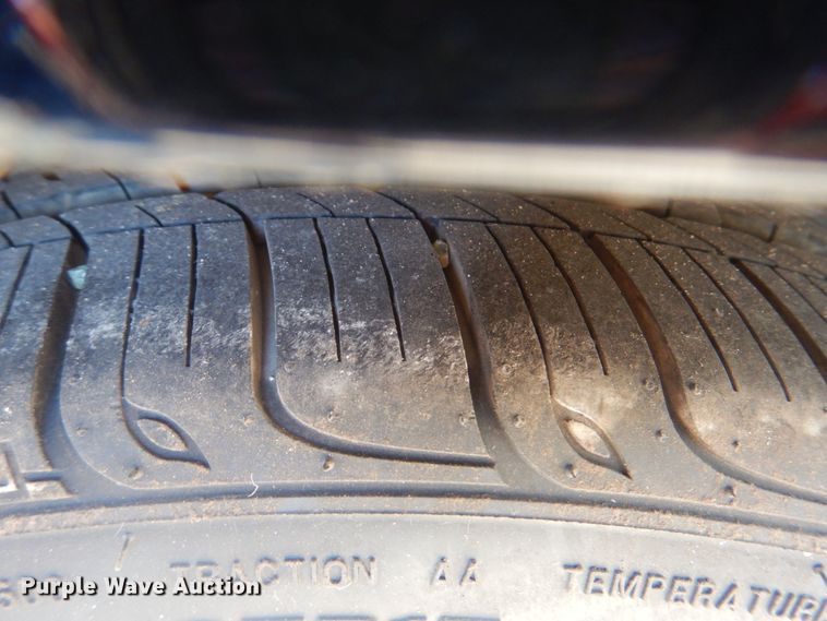 image for item IG9503 2006 BMW 325i