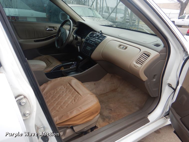 image for item IG9535 2000 Honda Accord