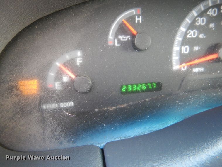 image for item IG9542 2003 Ford F150  pickup truck