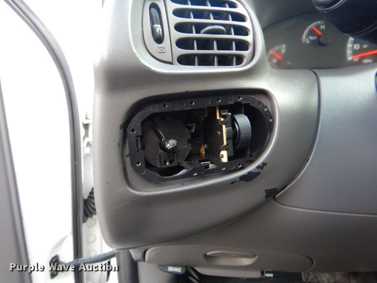 image for item IG9542 2003 Ford F150  pickup truck