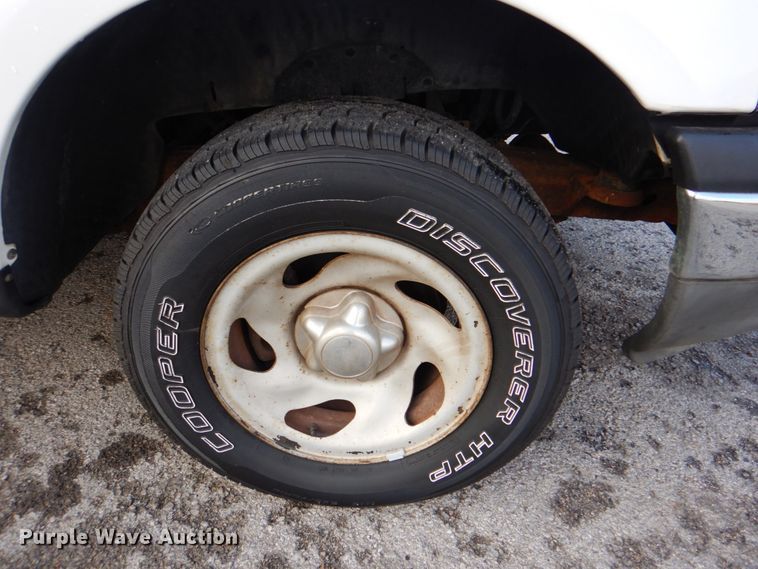 image for item IG9542 2003 Ford F150  pickup truck