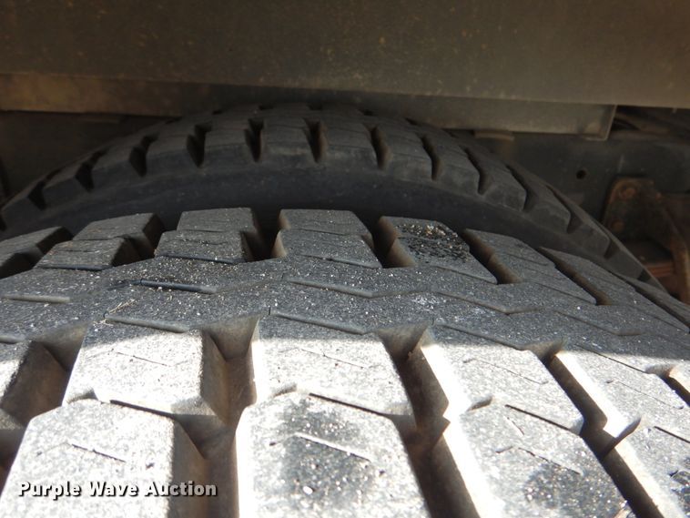 image for item IG9543 2001 International 3800  school bus