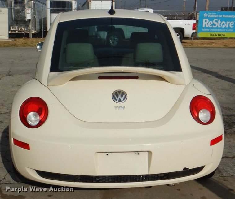 image for item IG9545 2006 Volkswagen New Beetle TDI