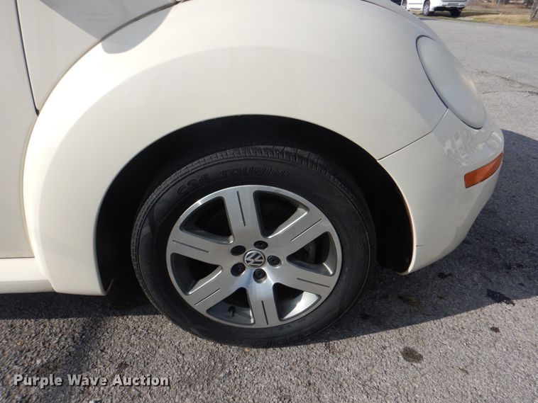 image for item IG9545 2006 Volkswagen New Beetle TDI